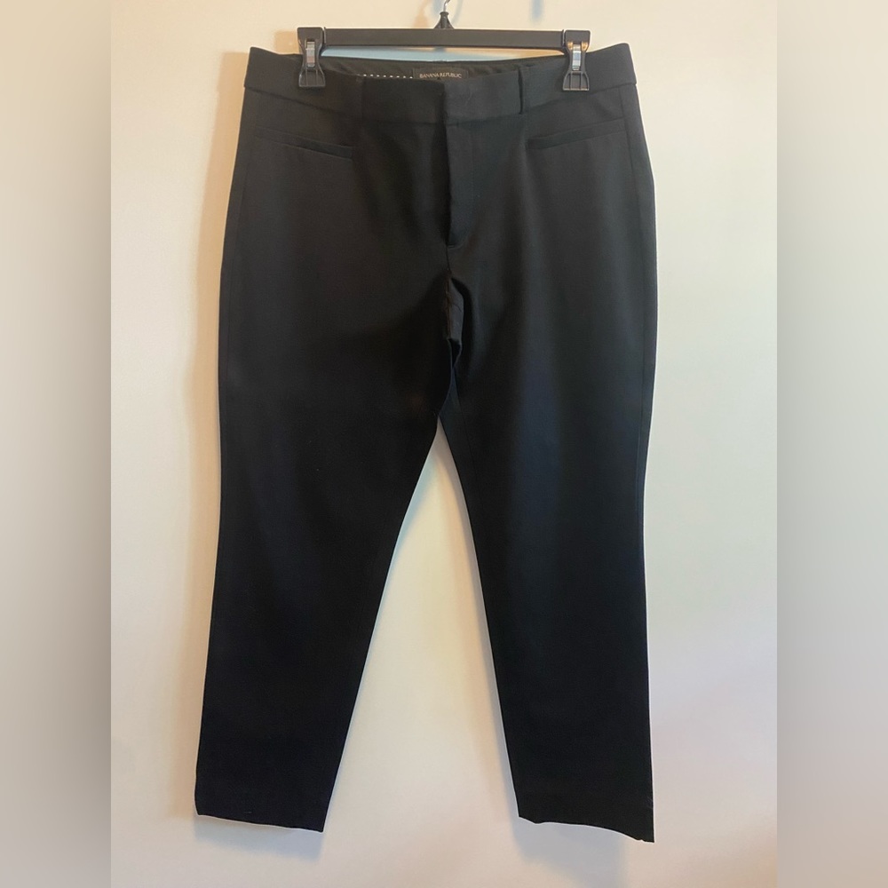 Banana Republic Sloan Pant - Size 8 - Black